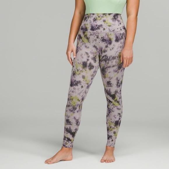 NWT  lululemon athletica Tie-Dye Leggings - Black, Green, Cream NWT - Picture 6 of 9